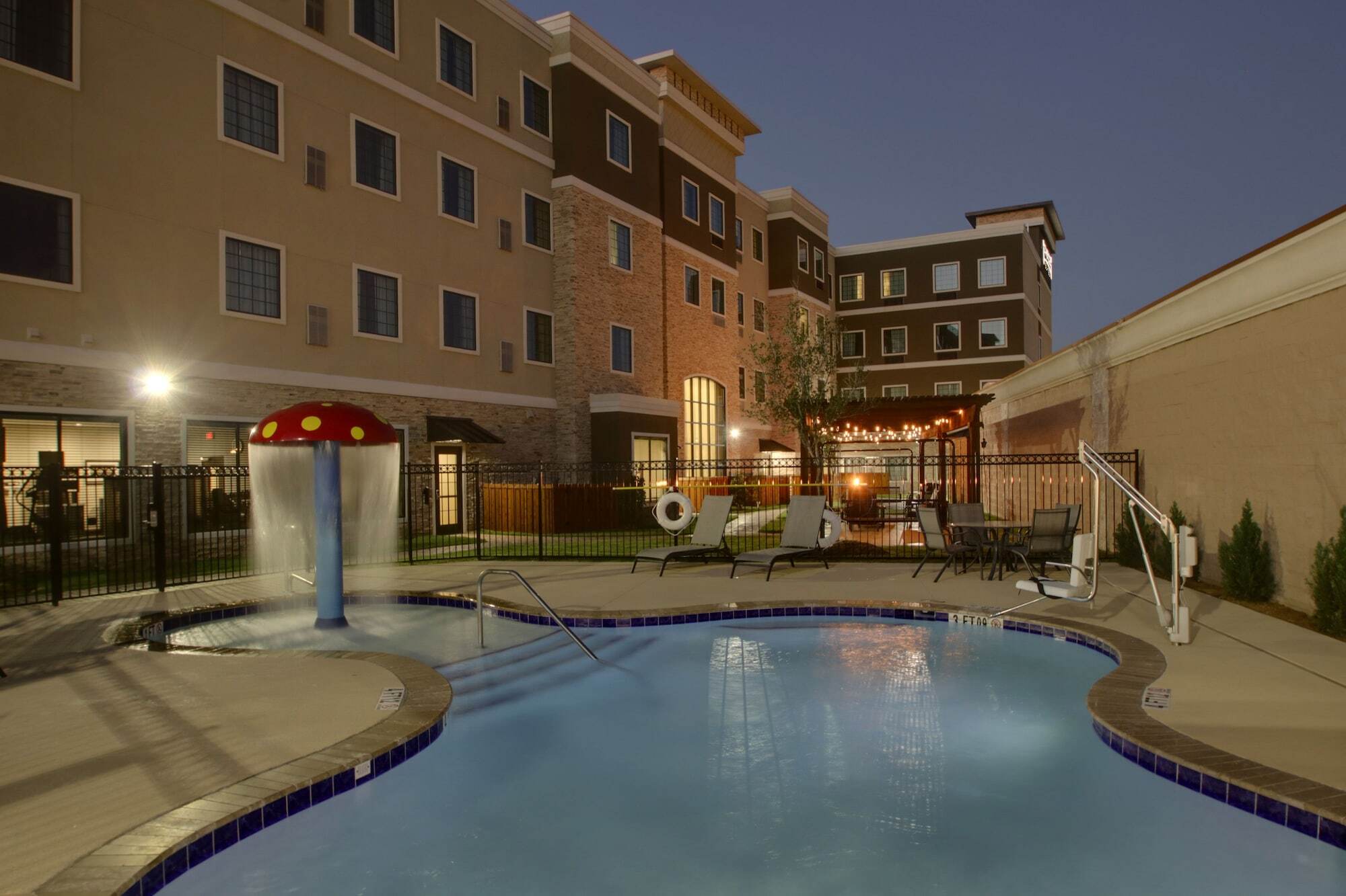 Staybridge Suites Plano - The Colony By Ihg Exterior photo